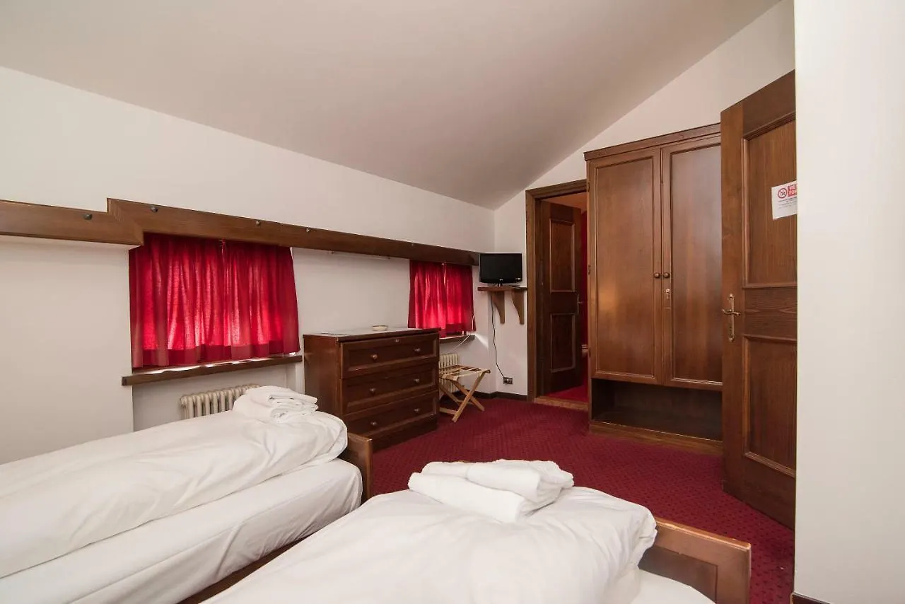 Locanda ai Dogi Pieve di Cadore 3*,
